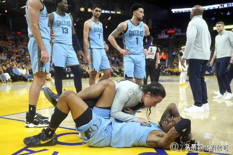 莫兰特或无缘出战，灰熊对阵爵士前瞻：场均17.9分3.5篮板7.6助攻